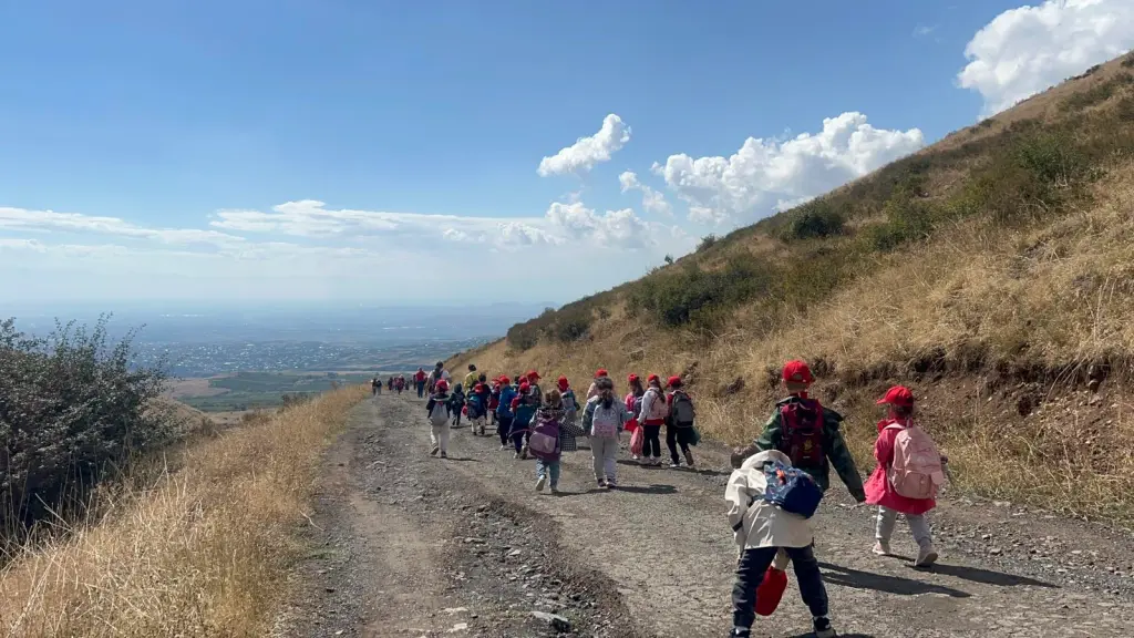 Subimos el monte  Tsaghkevank