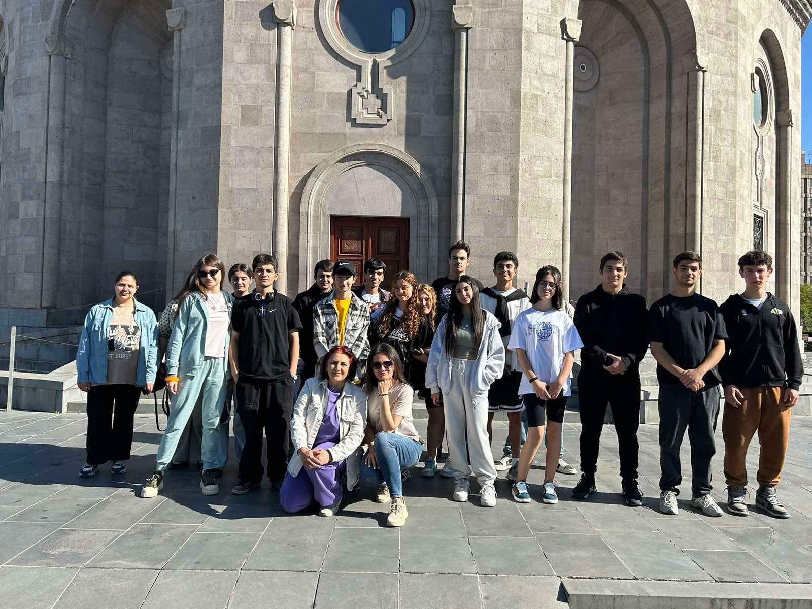 Մայիսյան Արատես