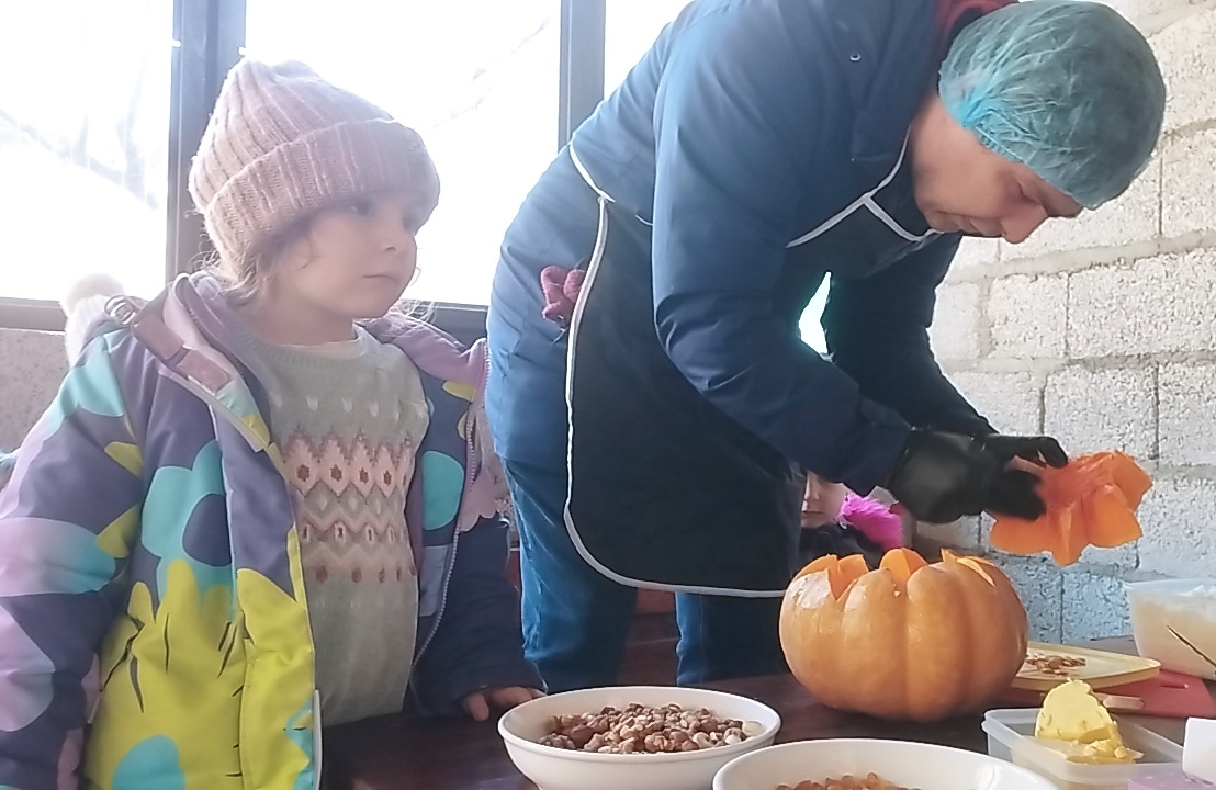 La festa di zucca: Ghapama