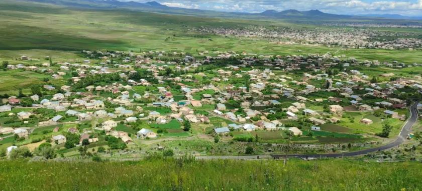Եթերում «Սառնաղբյուր» ռադիոն է