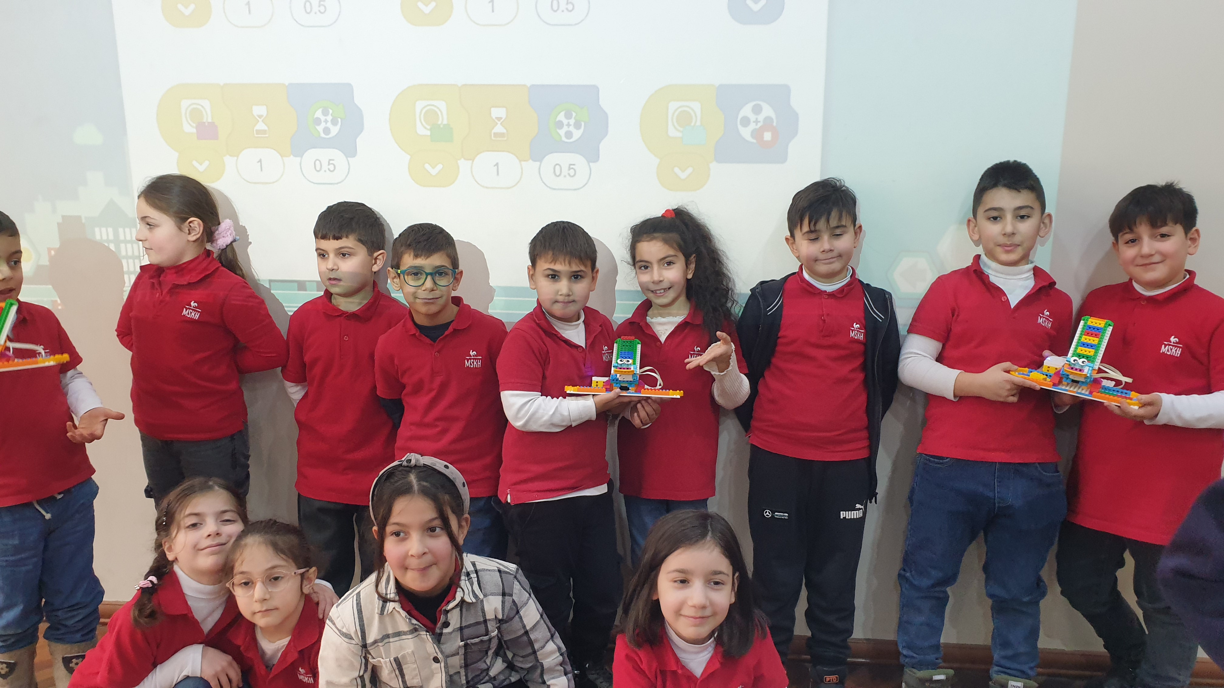 Հարթակում ծնողն է...