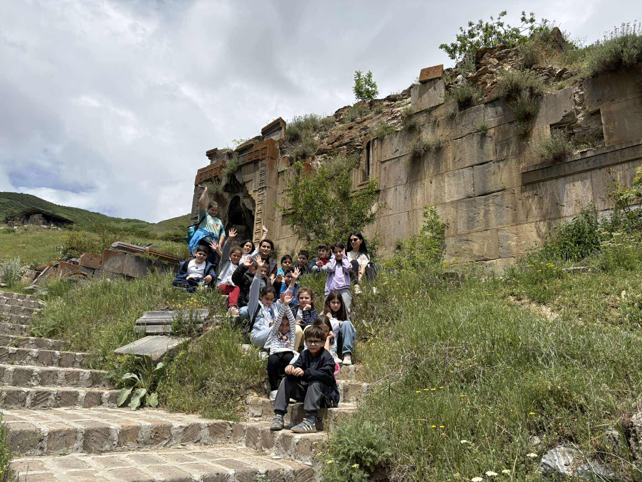 Բարձունքի հաղթահարում. Նեղուցի վանք