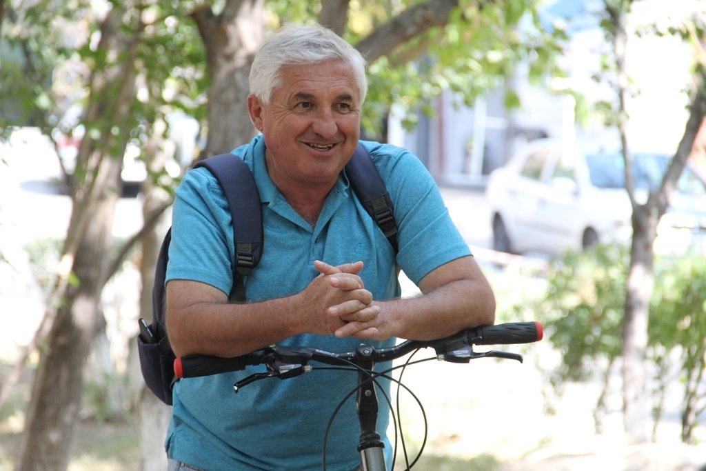Doğum günün kutlu olsun, Sayın Bleyan