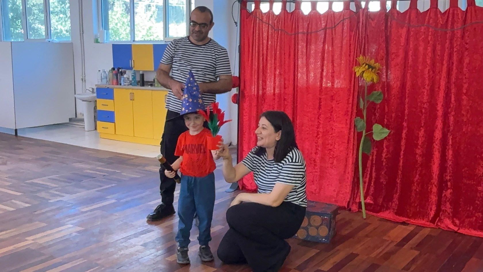 Teatro interattivo "Khagharan" nel Sud