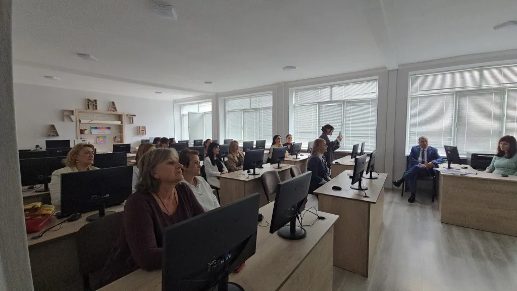 Открытая сеть блеян. Посещение русистов школы в Ванадзоре