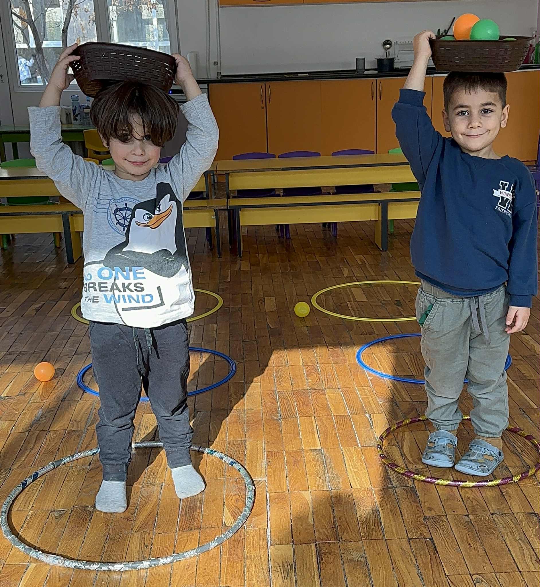 Մարզառոդարիական խաղեր