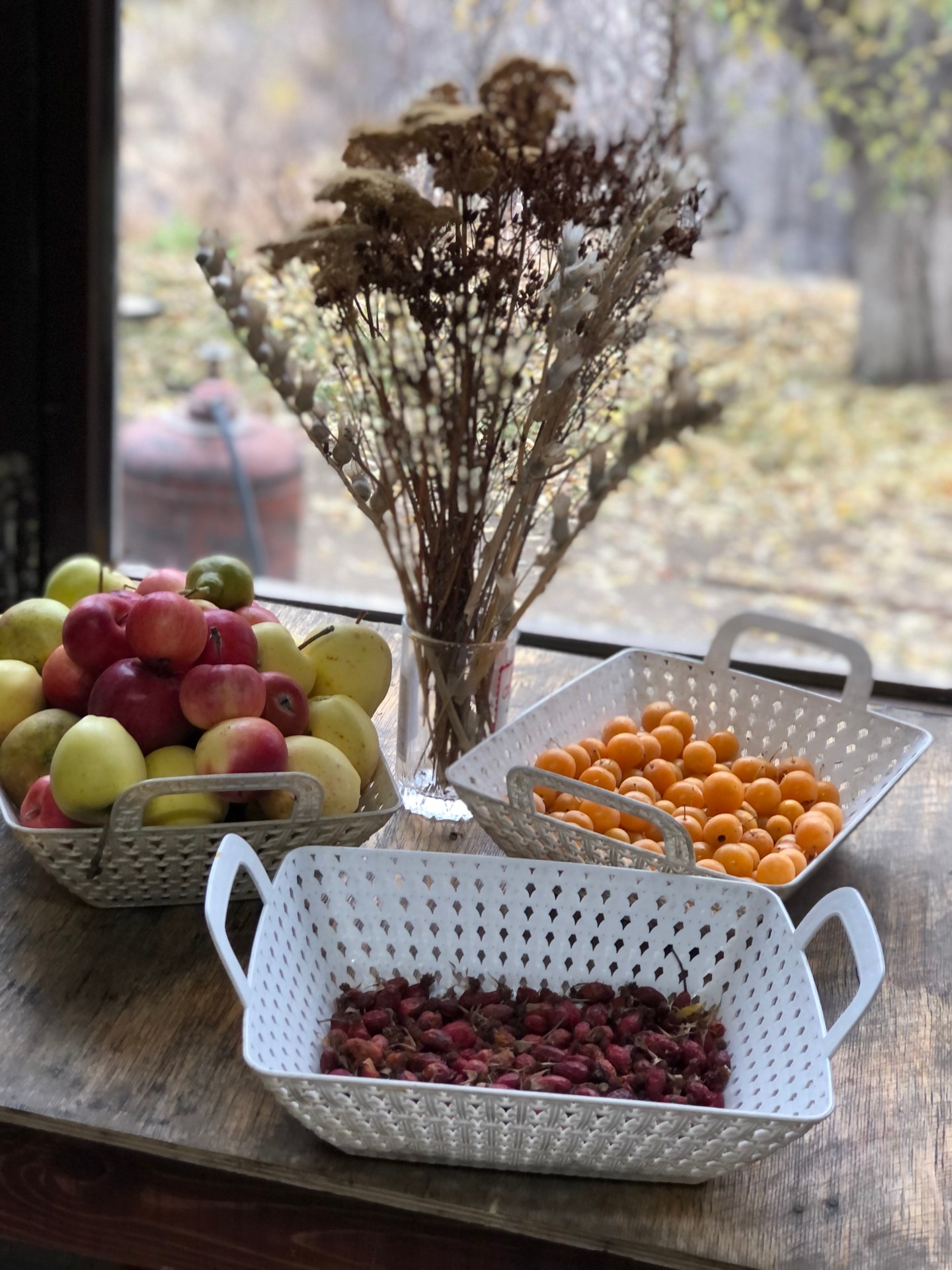 Աշունը չքնաղ Արատեսում․ ամփոփում