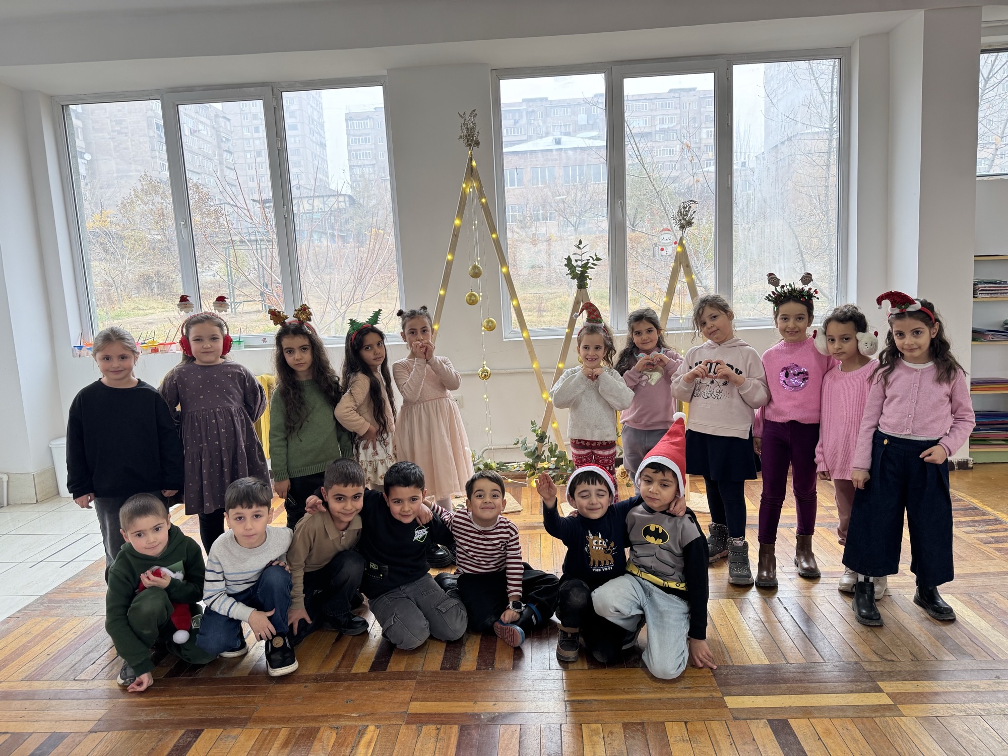 Ամանորյա ասիկներ