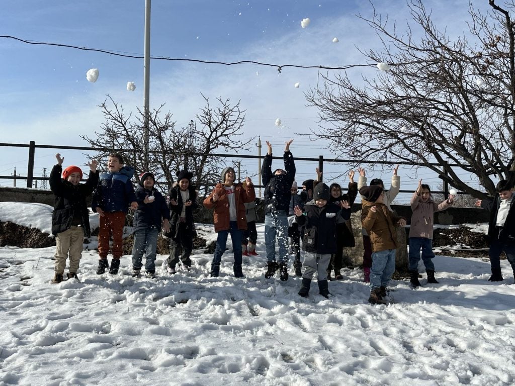 Ուսումնական ագարակի ամանորականչը