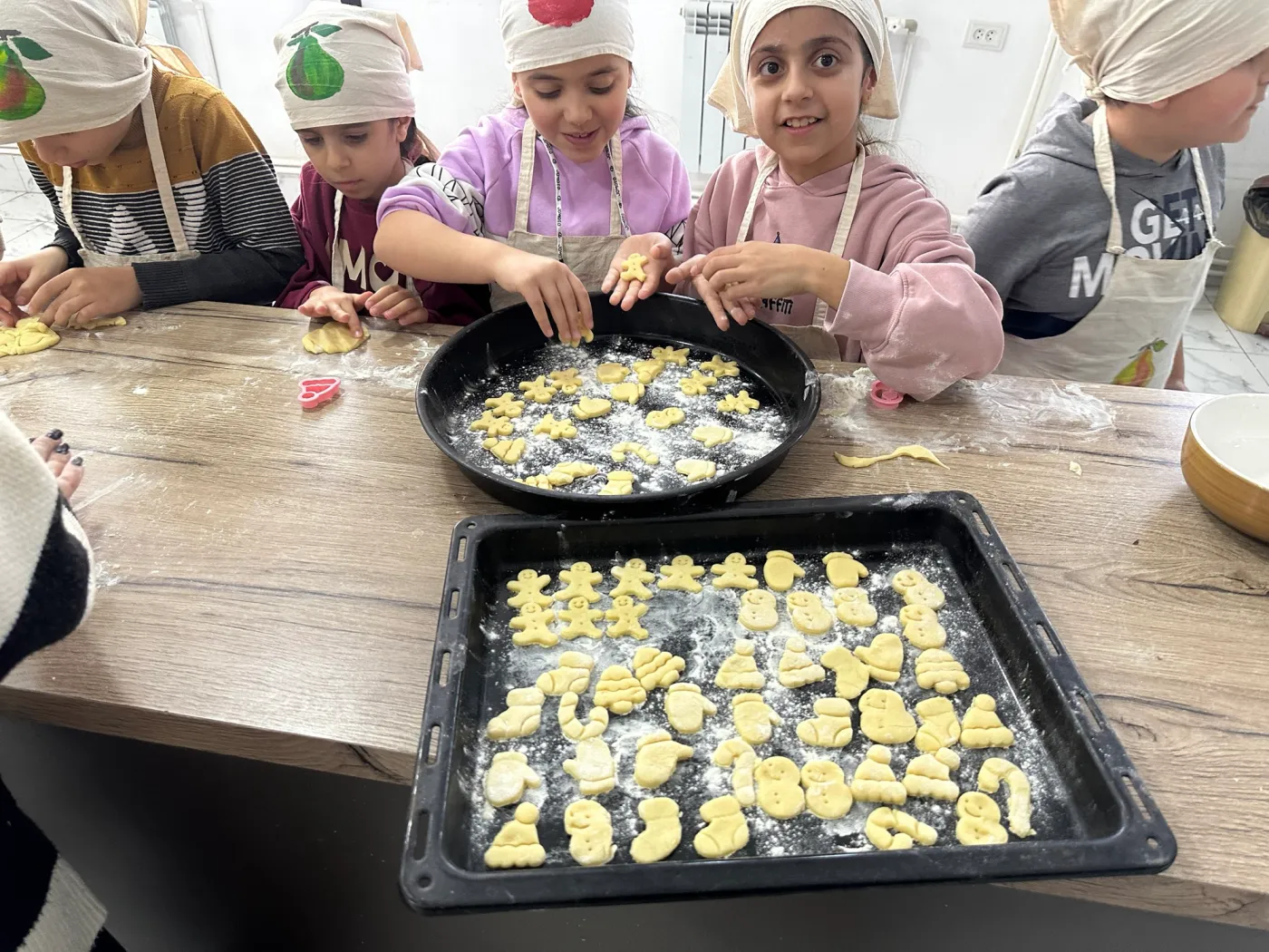 Պատրաստում ենք ամանորյա թխվածքաբլիթներ Սեբաստացի կենտրոնում