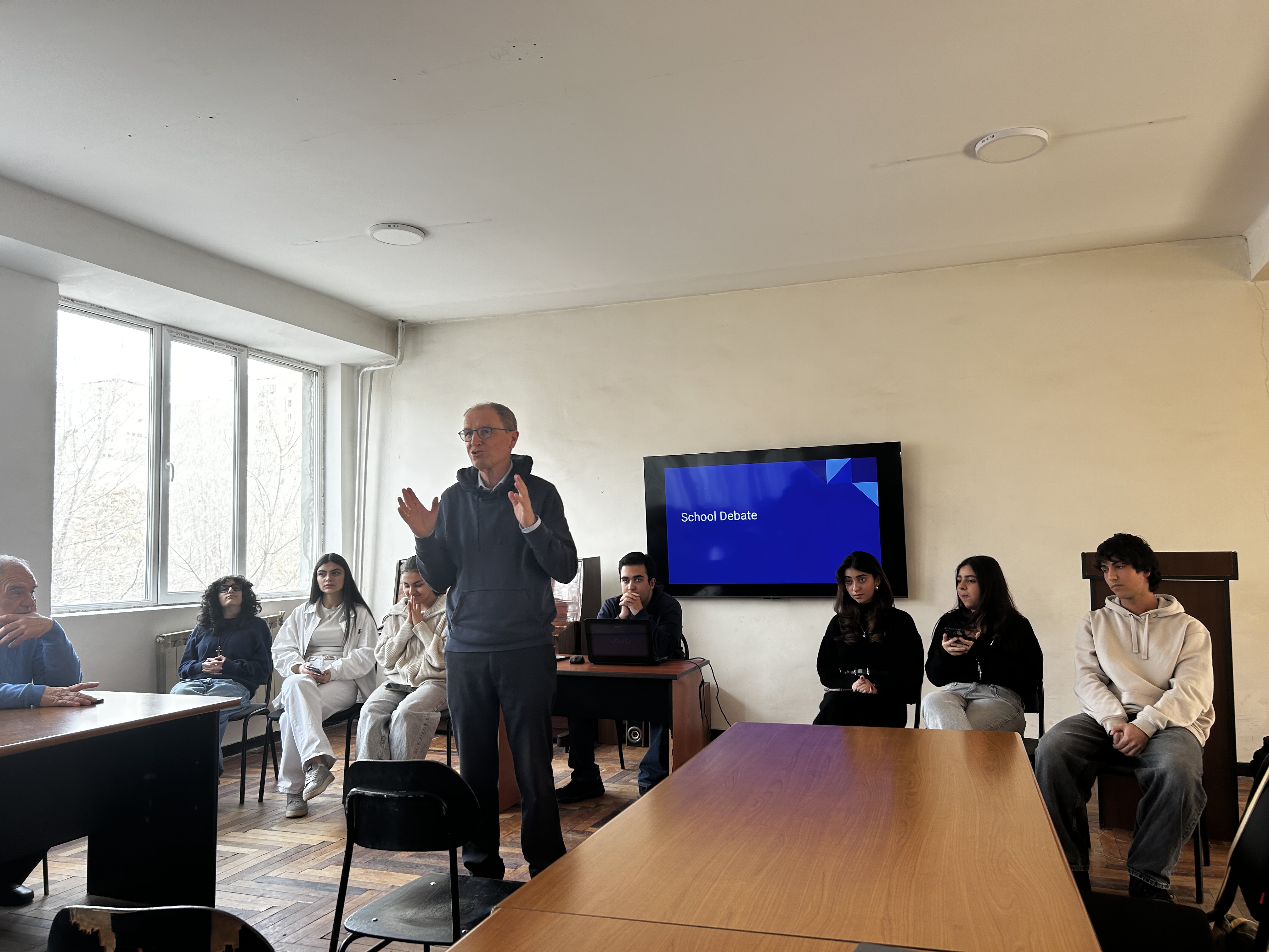 Clase Magistral de Debate del especialista alemán Hans Christoph 