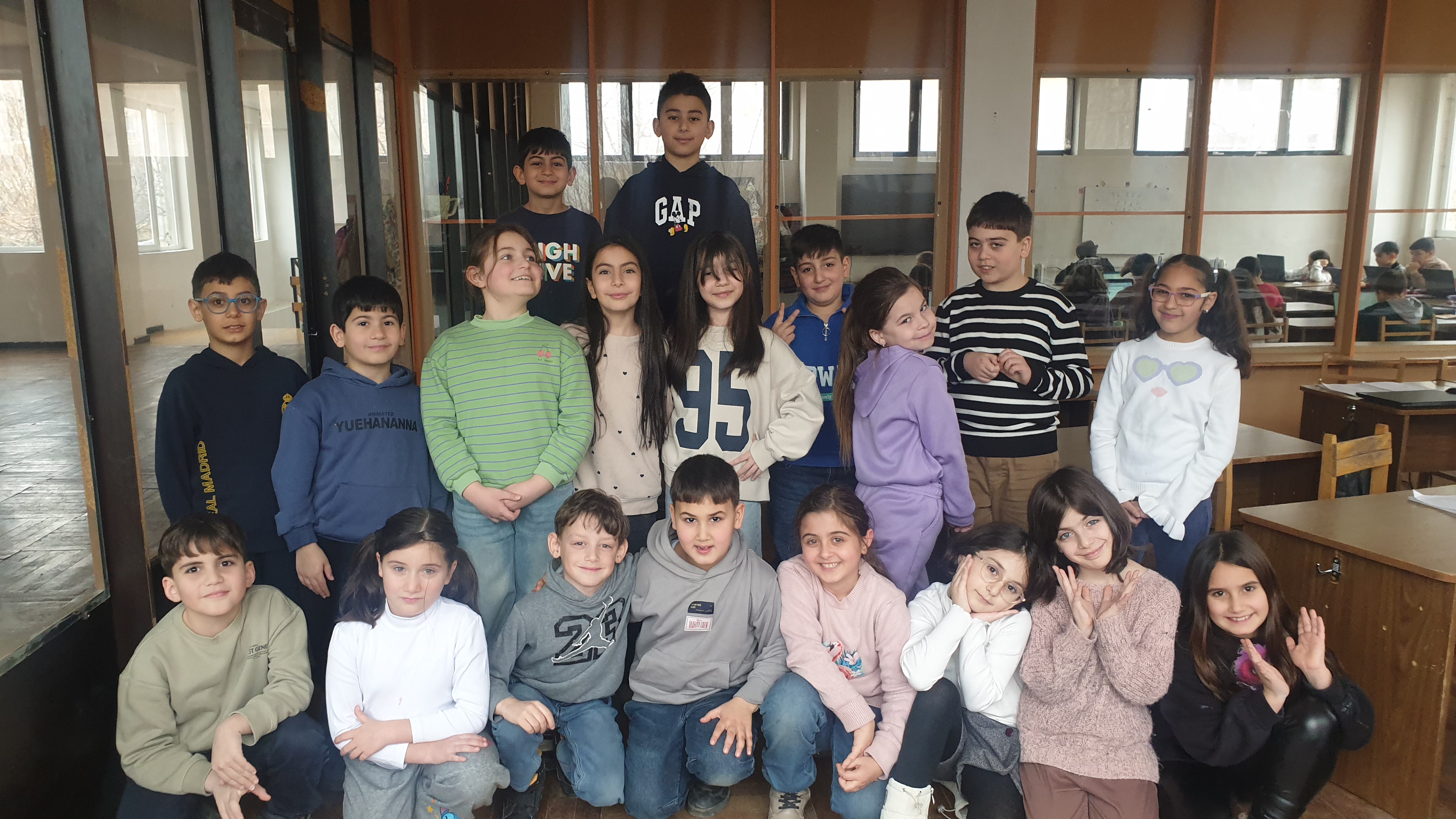 Խաղում ենք Թումանյան. ուրախ թատրոնիկ