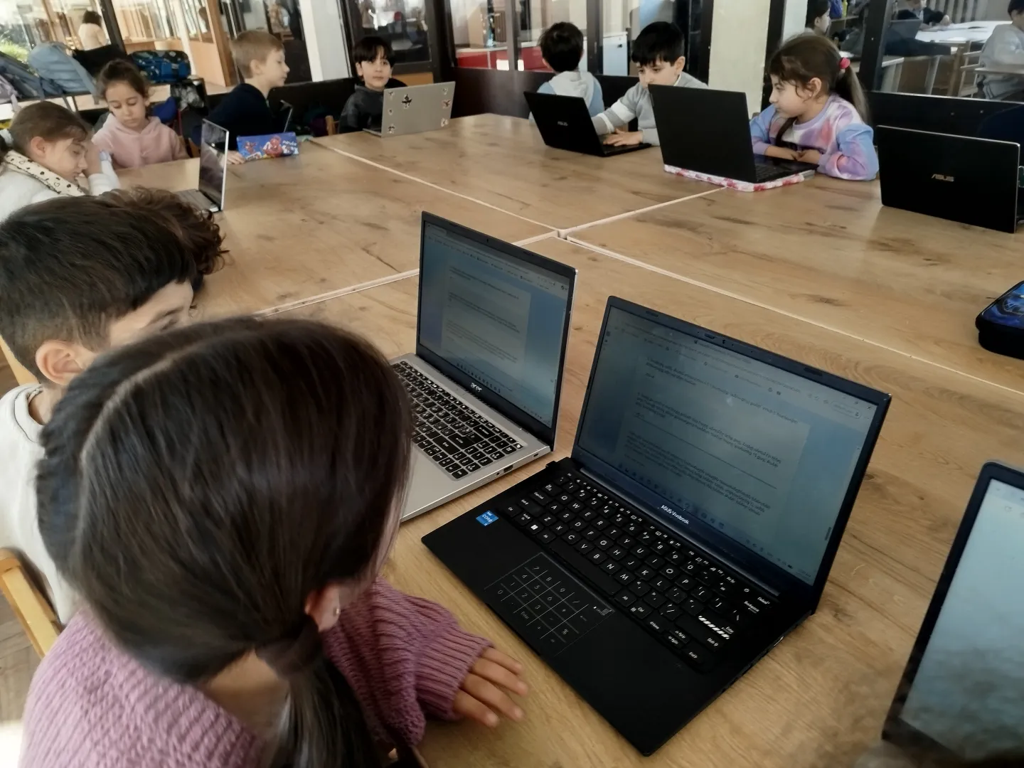 Խաղ-գործունեությամբ մաթեմատիկական որոնումներ