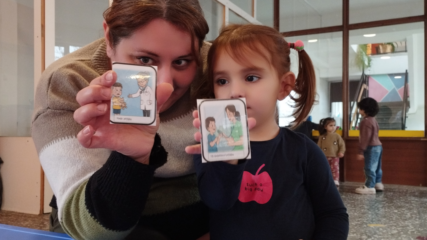 Il lavoro di uno psicologo e di un logopedista in un gruppo di bambini di 2-4 anni: riassunto