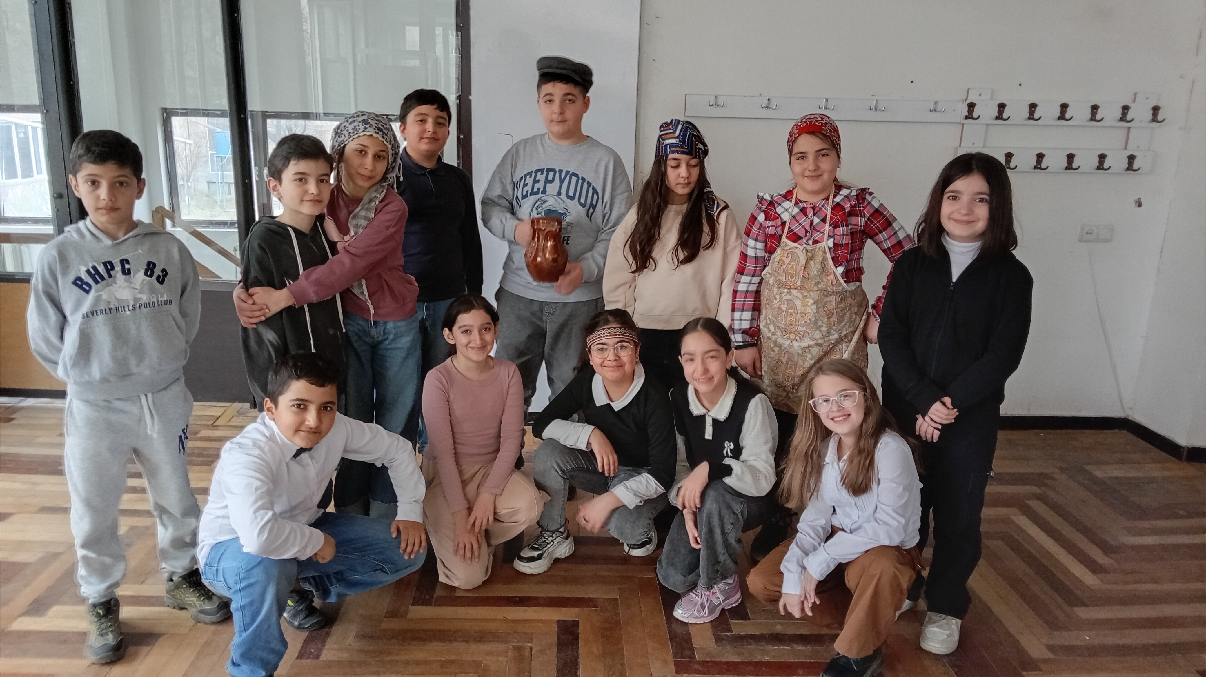 Կարդում ենք