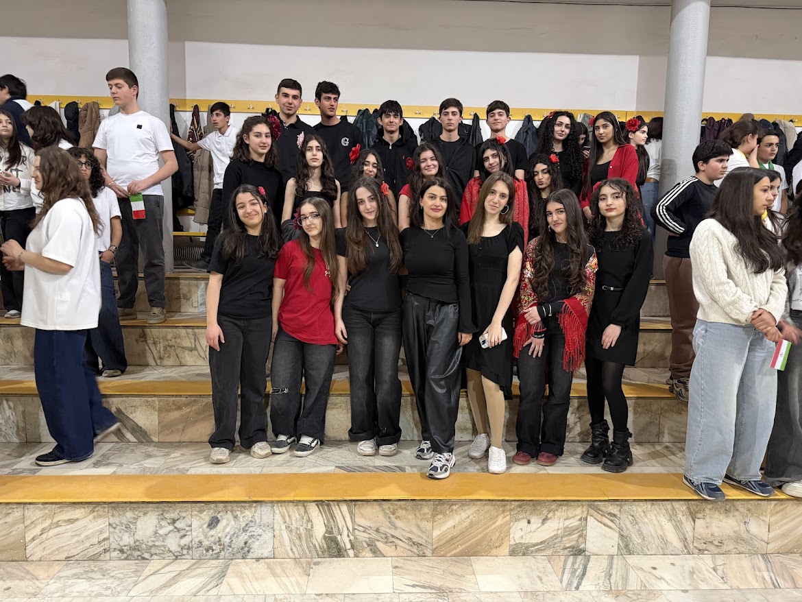 Concierto de Media Viernes en el Complejo Educativo Mkhitar Sebastatsi