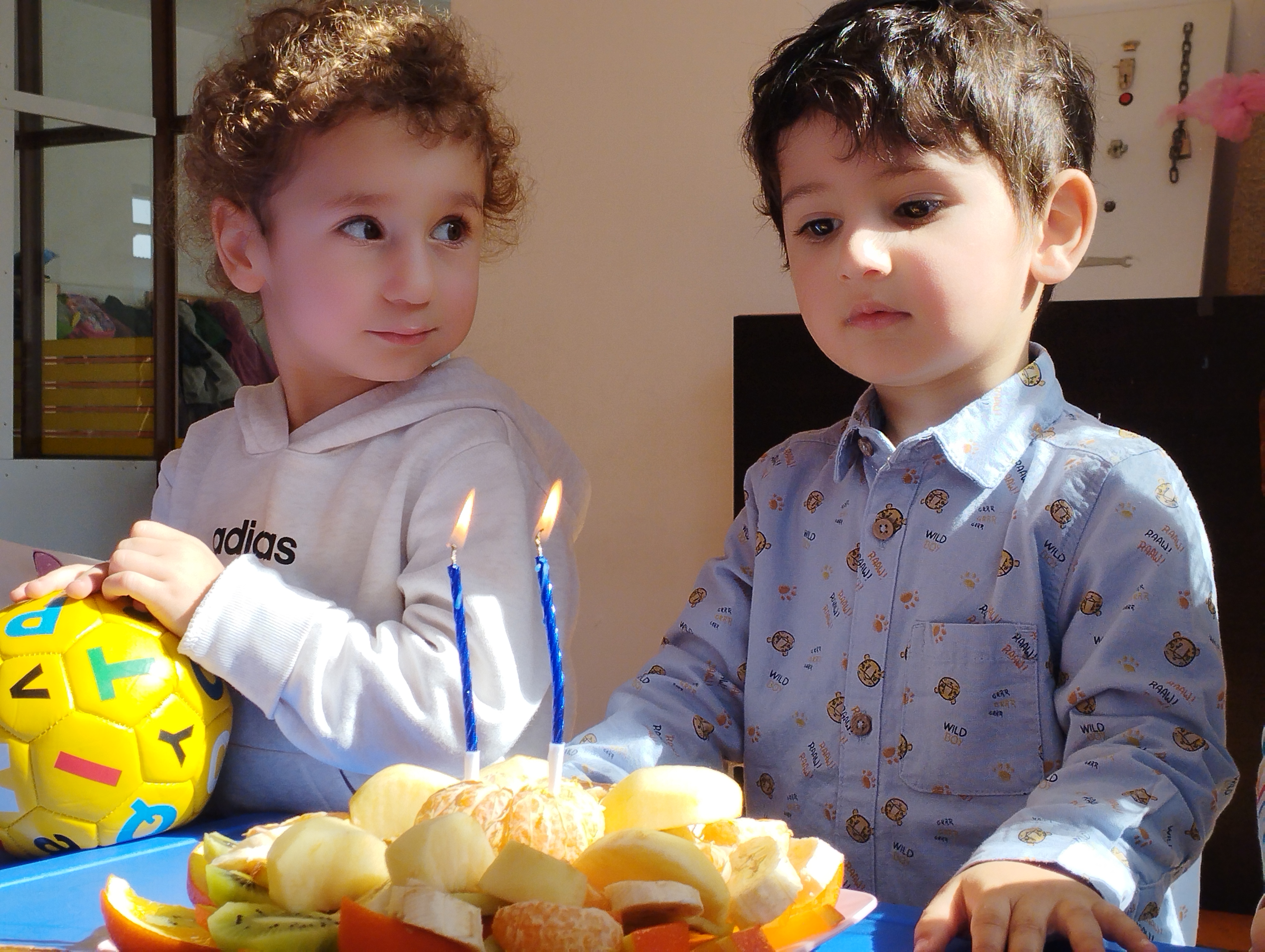 Ծննդյան ծես` մարզառոդարիական խաղերով