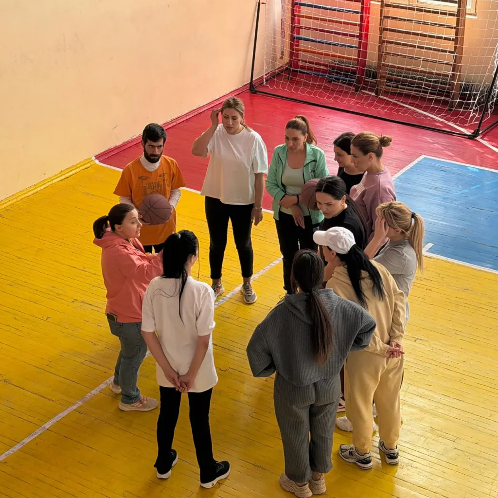 Մարզական խաղերը՝ մանկավարժական ճամբարում. օր առաջին