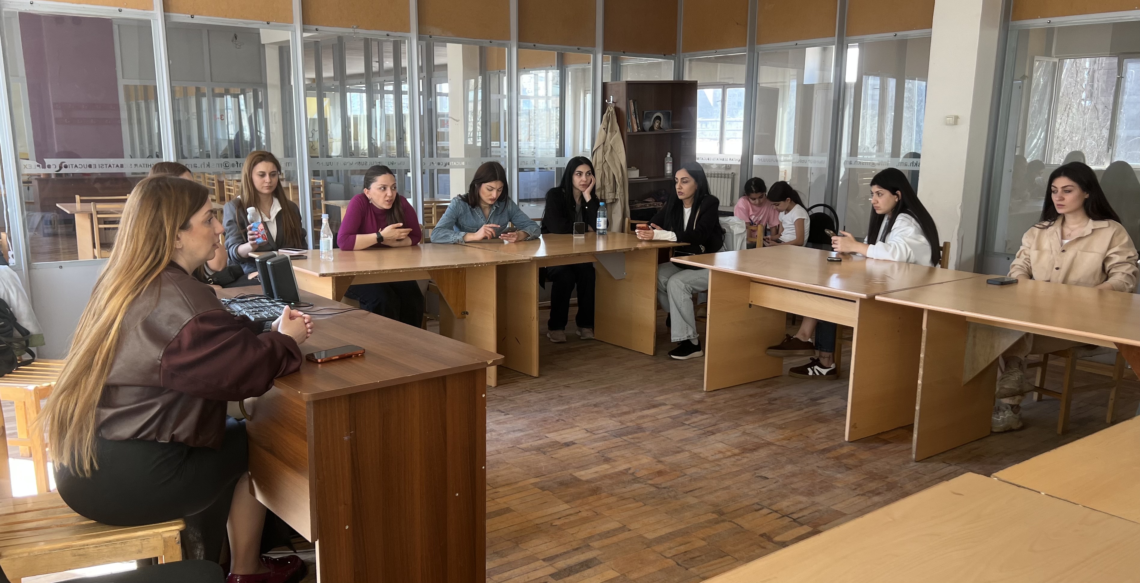 Մանկավարժական խորհուրդներով ապրիլյան հավաք