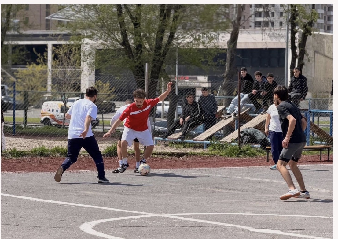 Tournoi annuel de football nommé en l’honneur de David Gevorgyan