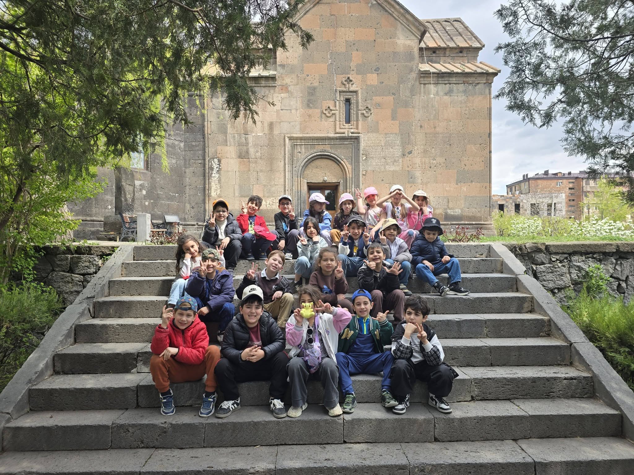 მოგზაურობა აშტარაკში