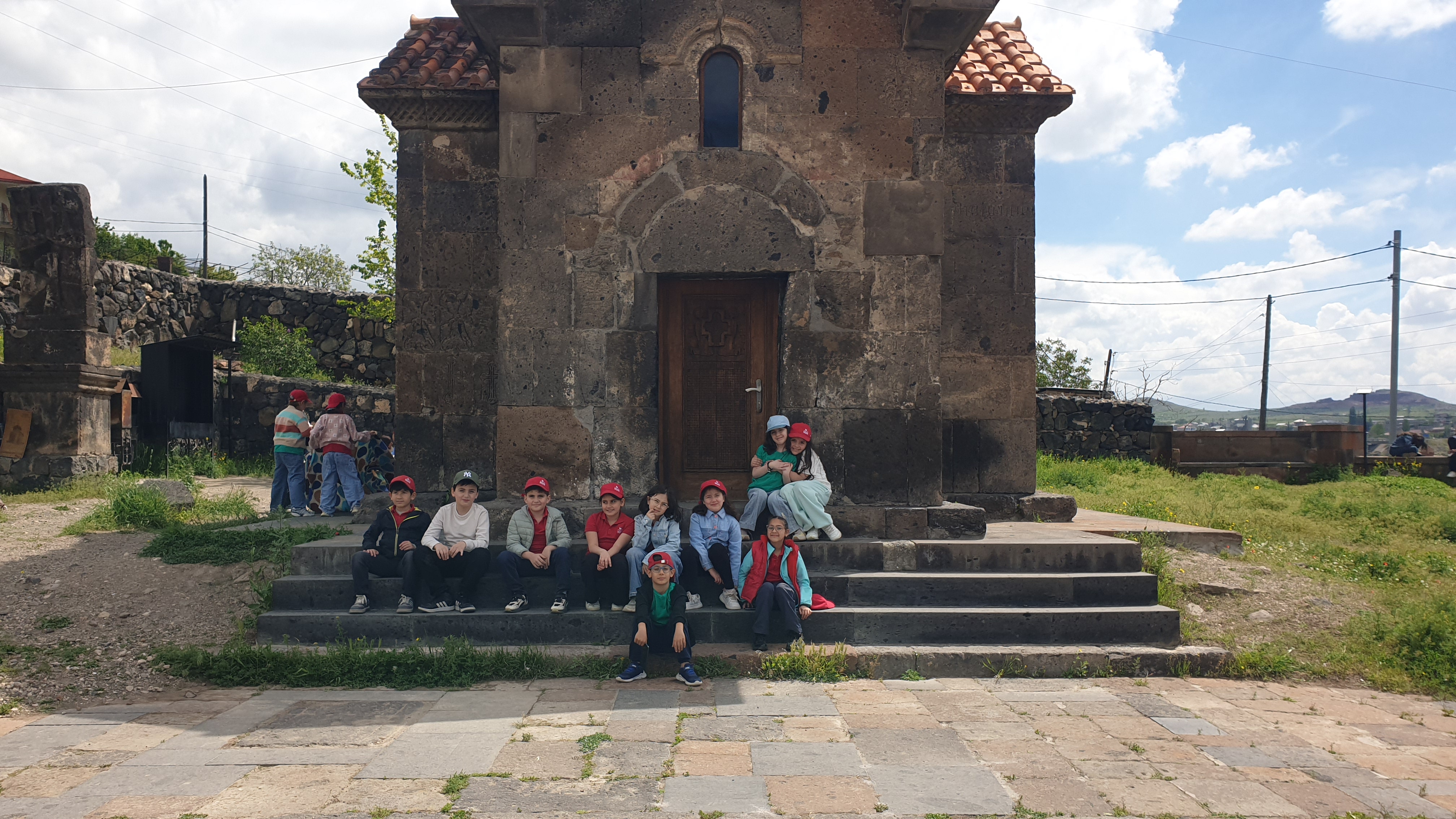 Մենք կարողանում ենք ճամփորդել