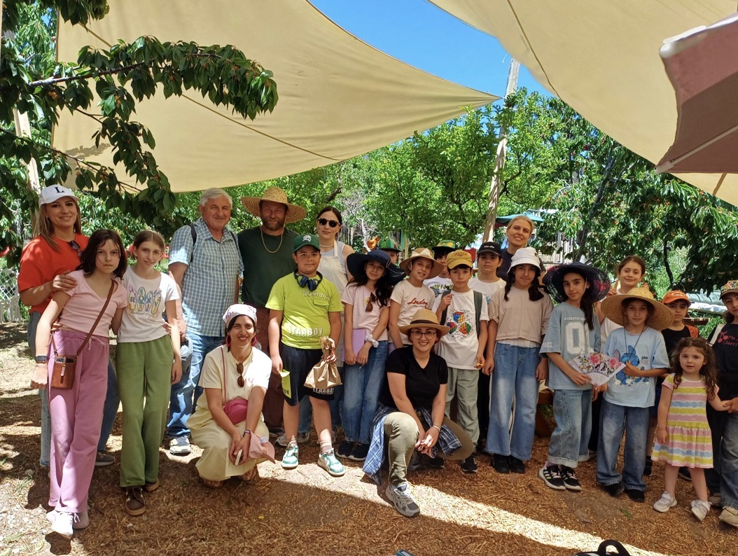 Voyage à Ghazaravan dans le cadre d’un projet de découverte du patrimoine et de la cuisine