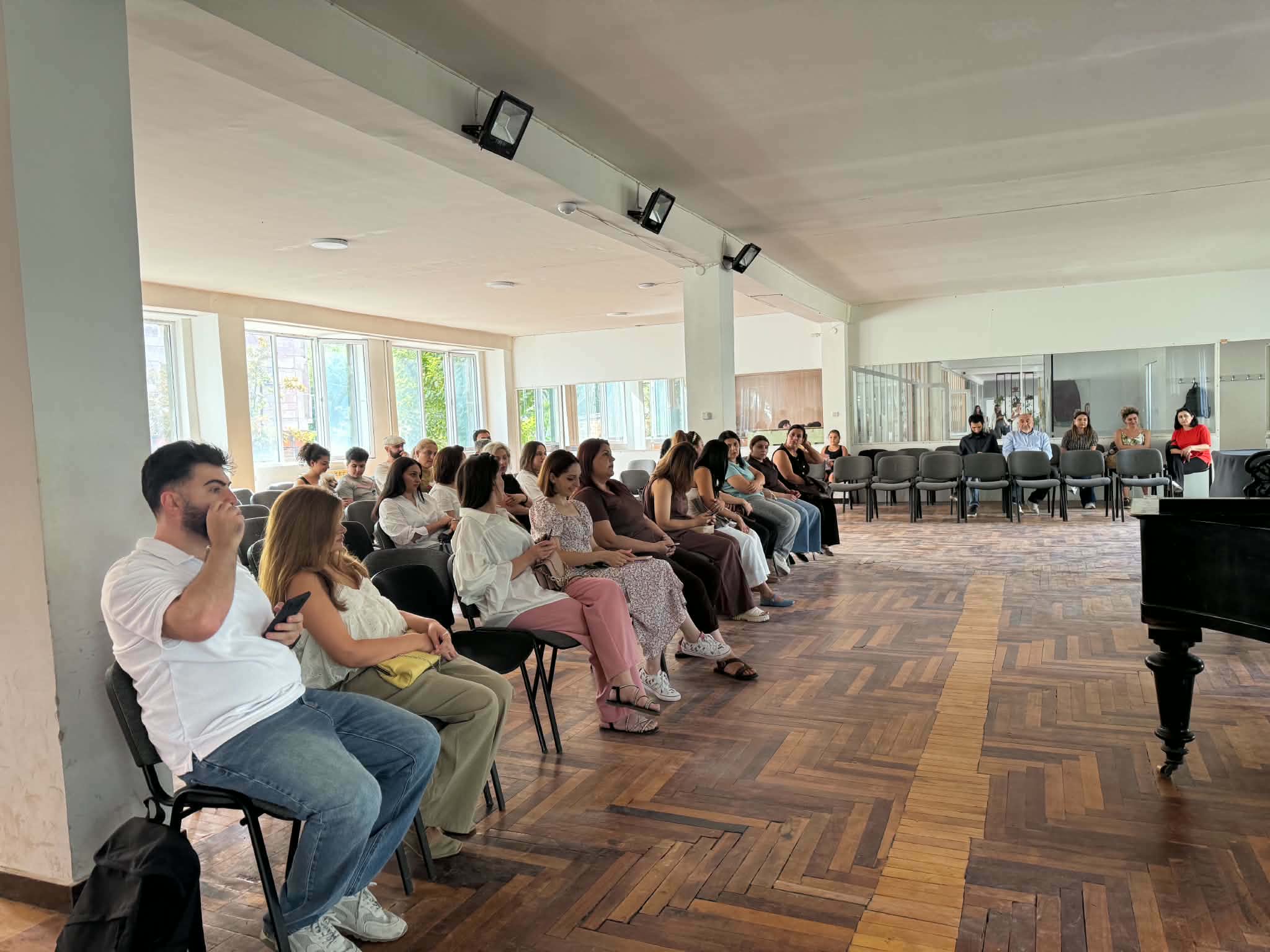 Հանդիպում 9-րդ դասարանցիների ծնողական համայնքի հետ