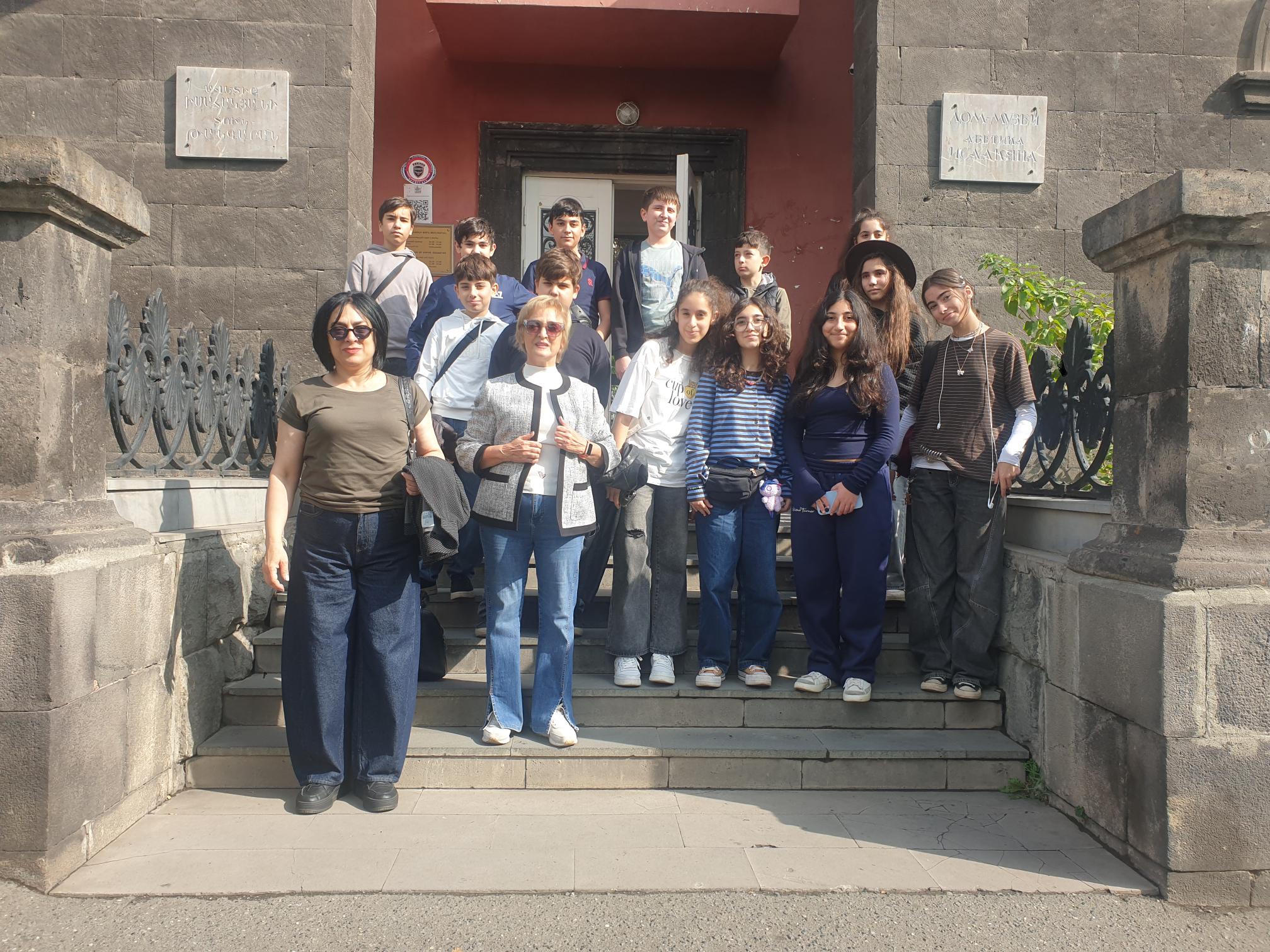 Այցելություն Ավ․ Իսահակյանի տուն-թանգարան